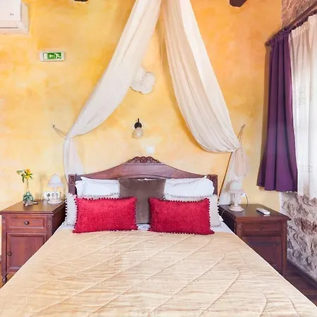 منتجع Samonas - 5 Maisonettes With Breathtaking Views خانيا