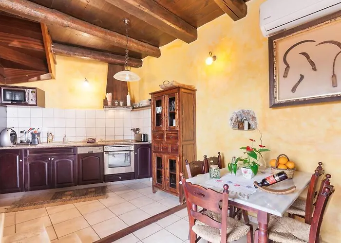 Samonas - 5 Maisonettes With Breathtaking Views חאניה