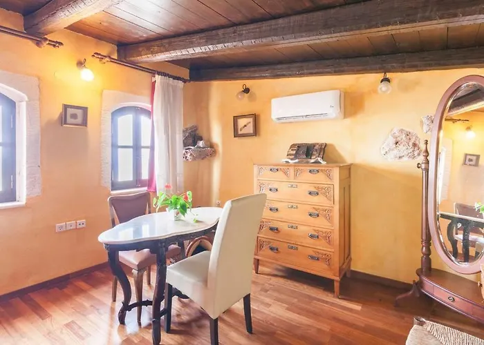 Samonas - 5 Maisonettes With Breathtaking Views Chania (Crete)